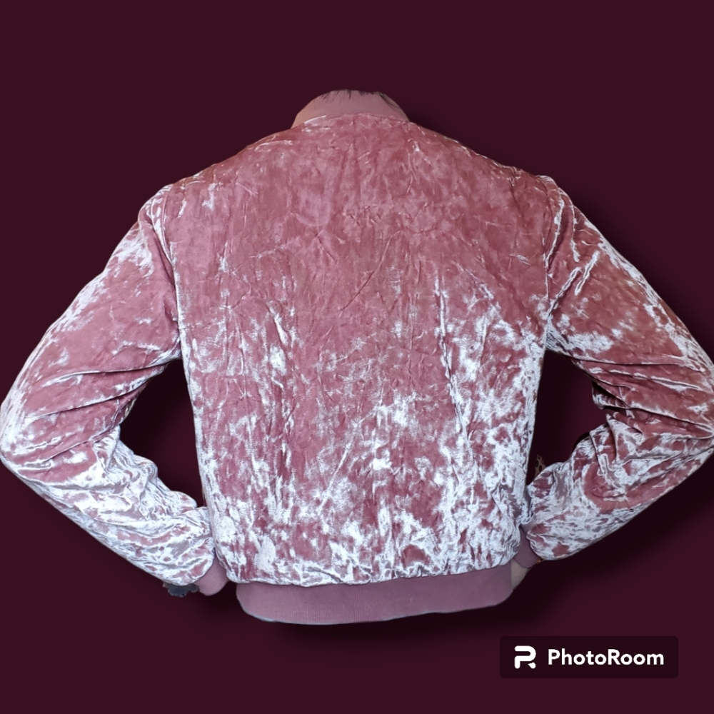 Feminine Crushed Velvet